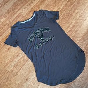 Milwaukee Bucks Tee